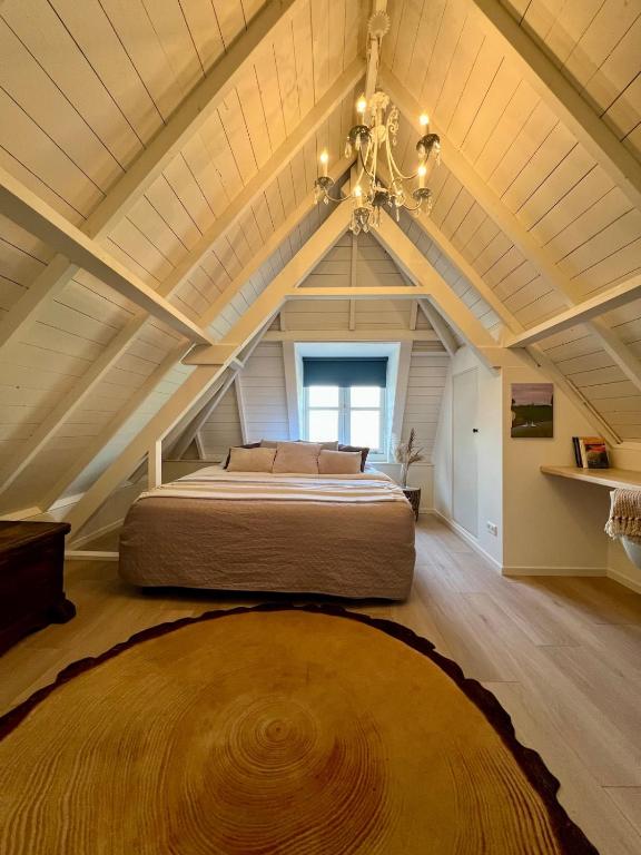 Rhynhoven Lodge photo 2