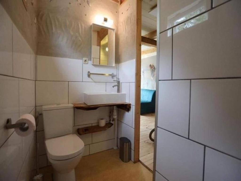 Charming Chalet in Sint Maartenszee photo 2