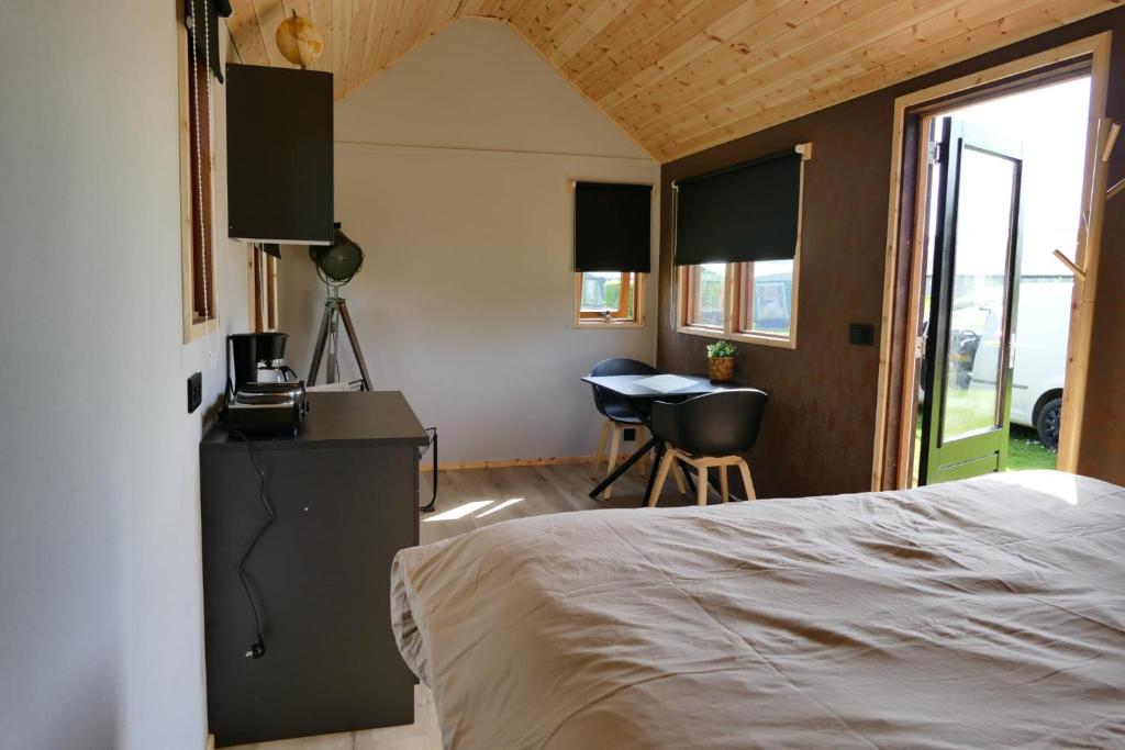 Tinyhouse Giethoorn — photo 1