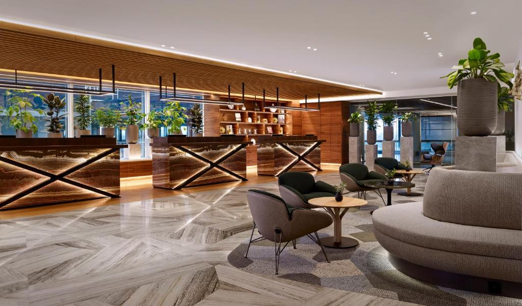 Sheraton Amsterdam Airport Hotel and Conference Center photo 2