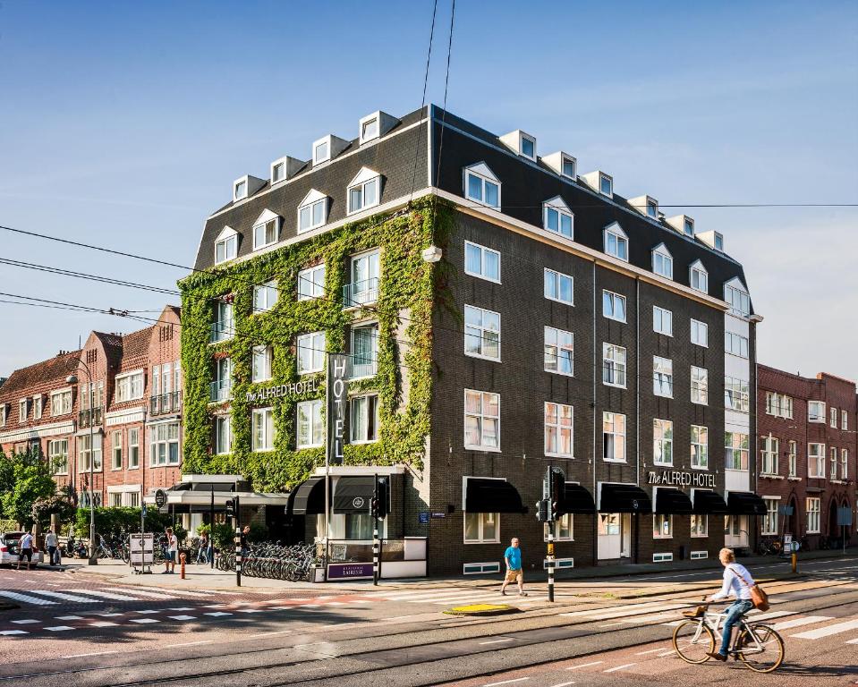 The Alfred Hotel — photo 1