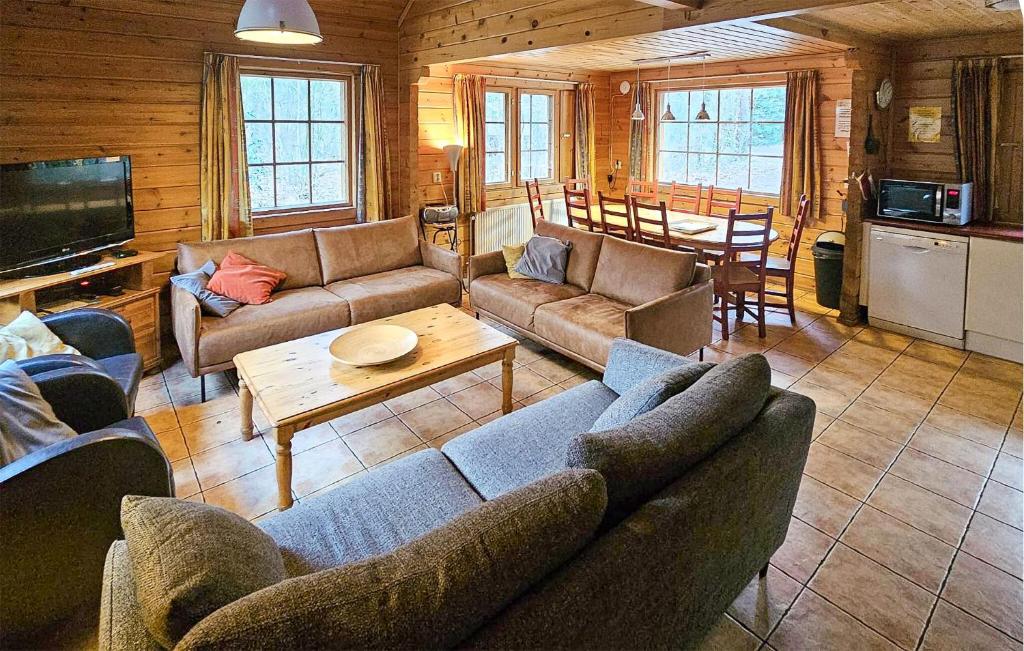 Nice Home In Neede With Sauna photo 3