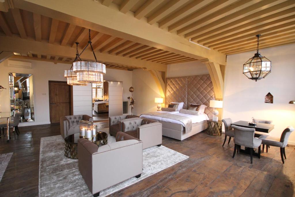 Boutique Hotel Steenhof Suites - Adults Only photo 2