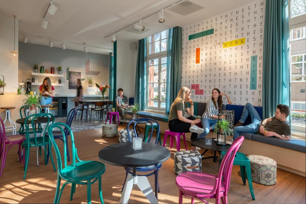 Stayokay Hostel Amsterdam Vondelpark photo 3