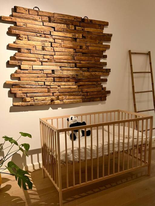 TOP location 2 bedroom groundfloor home with garden photo 2