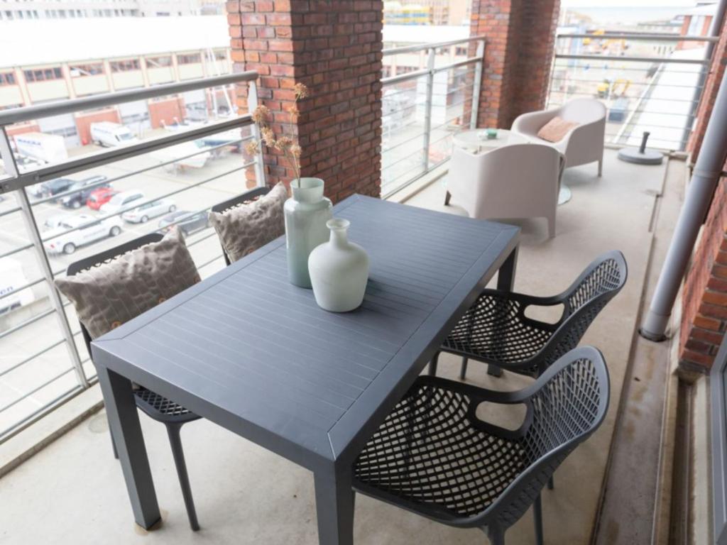 Modern apartment close to the beach and the sea photo 2