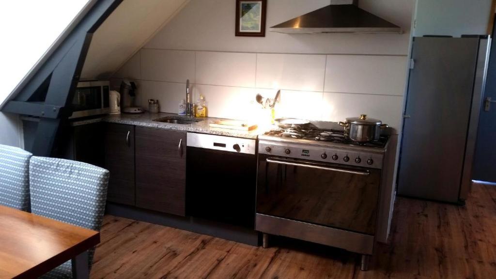 Zoetermeer City Center Loft Apartment photo 3