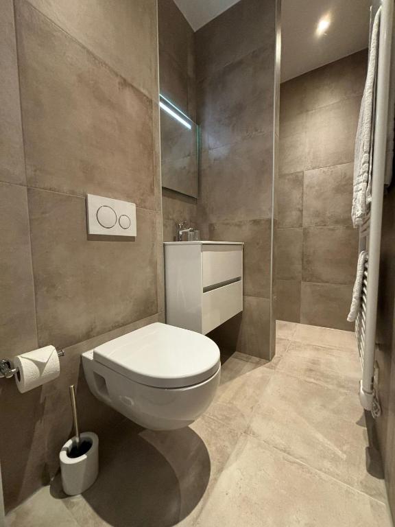 Hotel SIS - Rooms photo 3