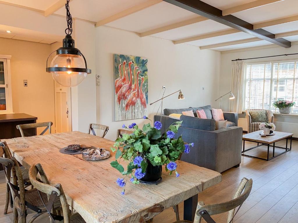 Smaakvol Vakantiehuis Serooskerke SE06 — photo 1