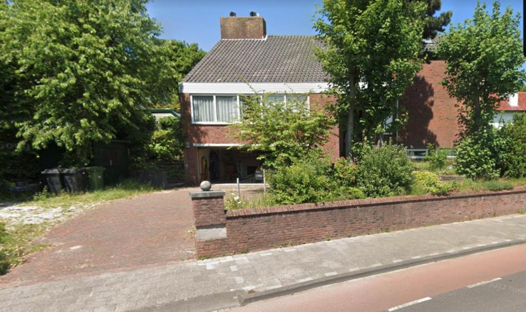 Zuidwest Zeven free parking! — photo 1