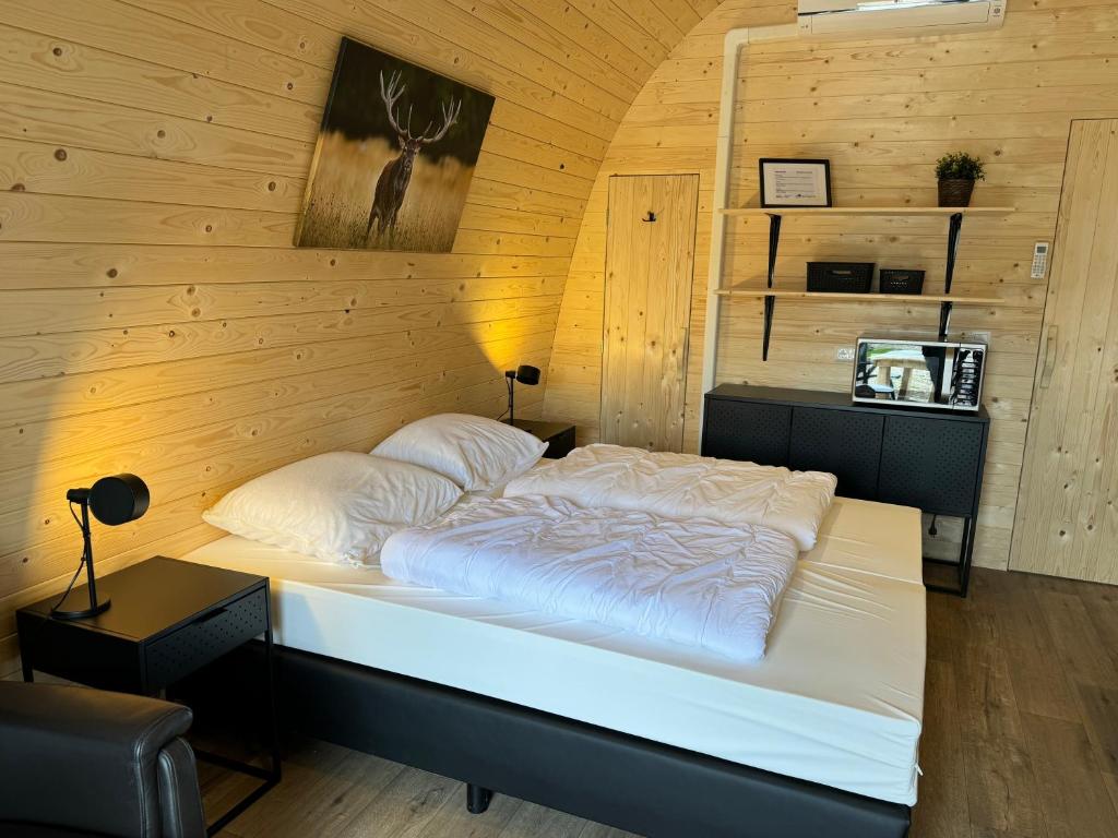Woodlodge de luxe 2 persoons photo 2