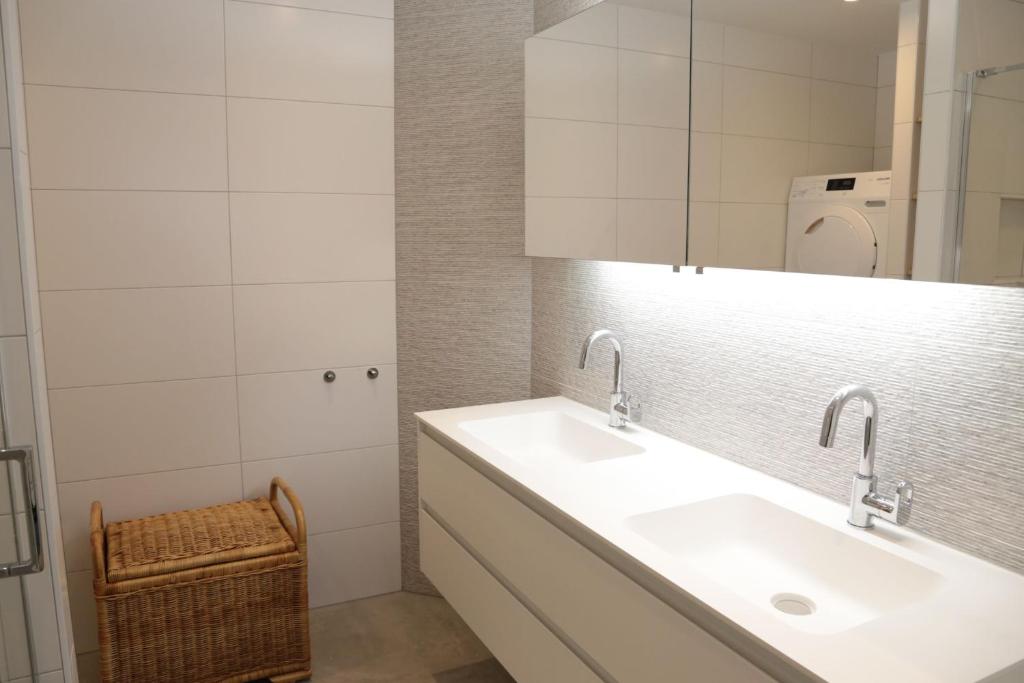 Sterflat 241 photo 3