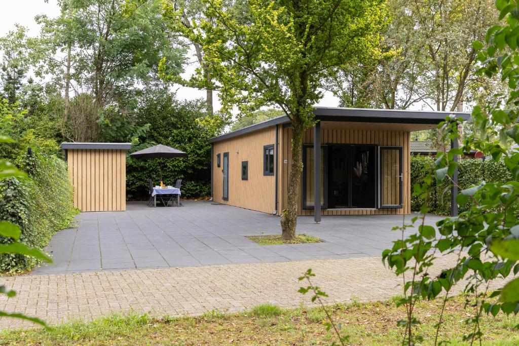 Schitterend gelegen luxe ingericht 6 persoons chalet met hottub aan de bossen in Putten 4-15 — photo 1