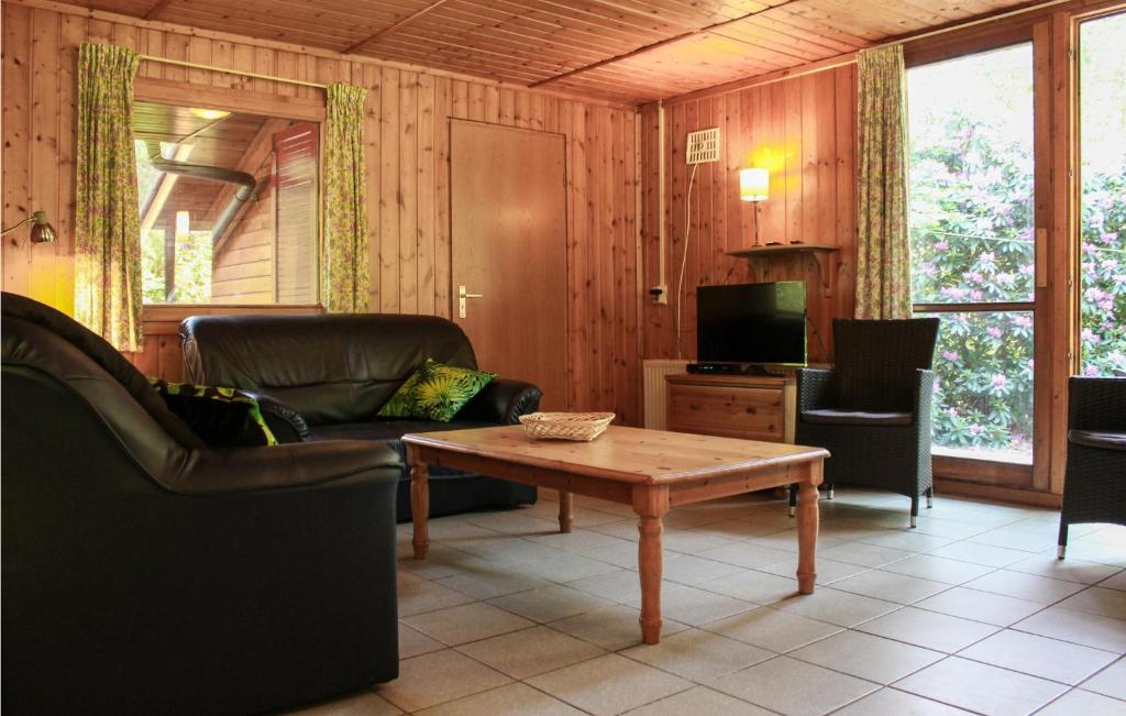 Beautiful Home In Neede With Wifi photo 2