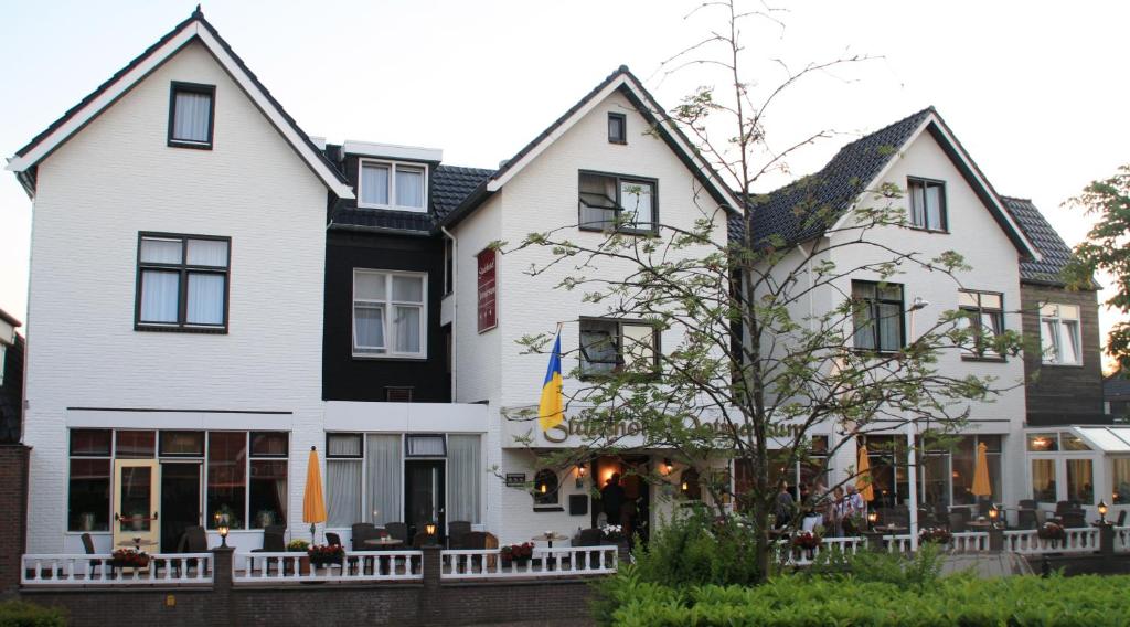 Stadshotel Ootmarsum — photo 1
