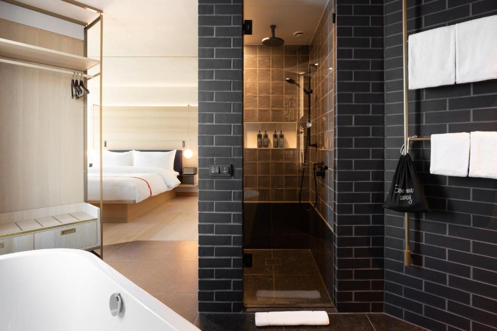 Ruby Emma Hotel Amsterdam photo 3