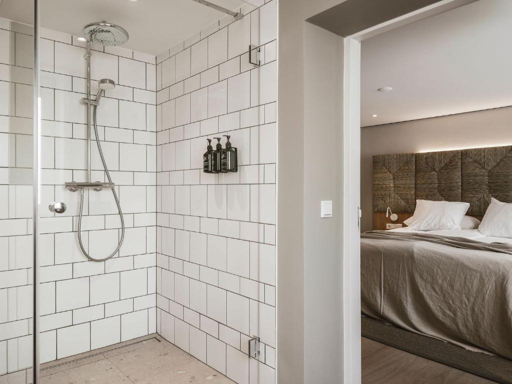Strandhotel Domburg - Next Door photo 3