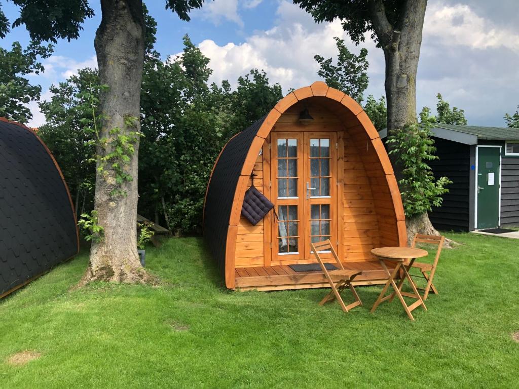 Tiny Camping Pod — photo 1