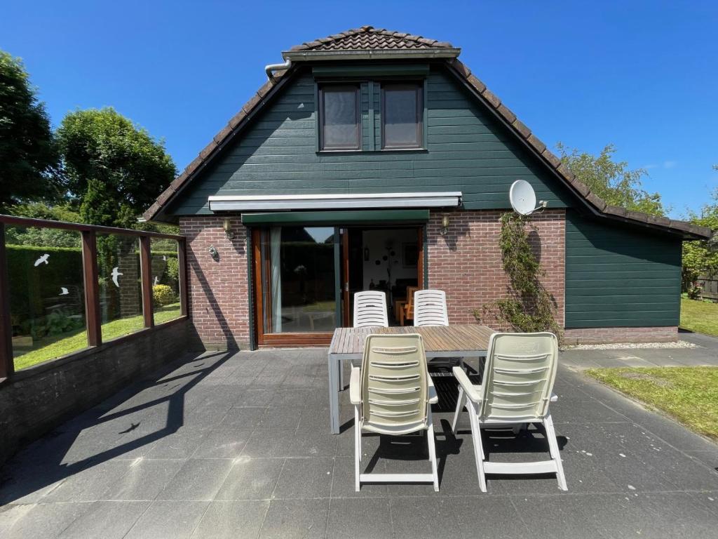 Heerlijke vrijstaande vakantiewoning aan het Veerse meer — photo 1