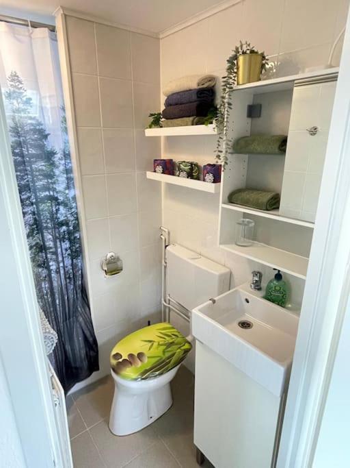 Tiny house met tuin en 2 fietsen in Putten op de Veluwe photo 3
