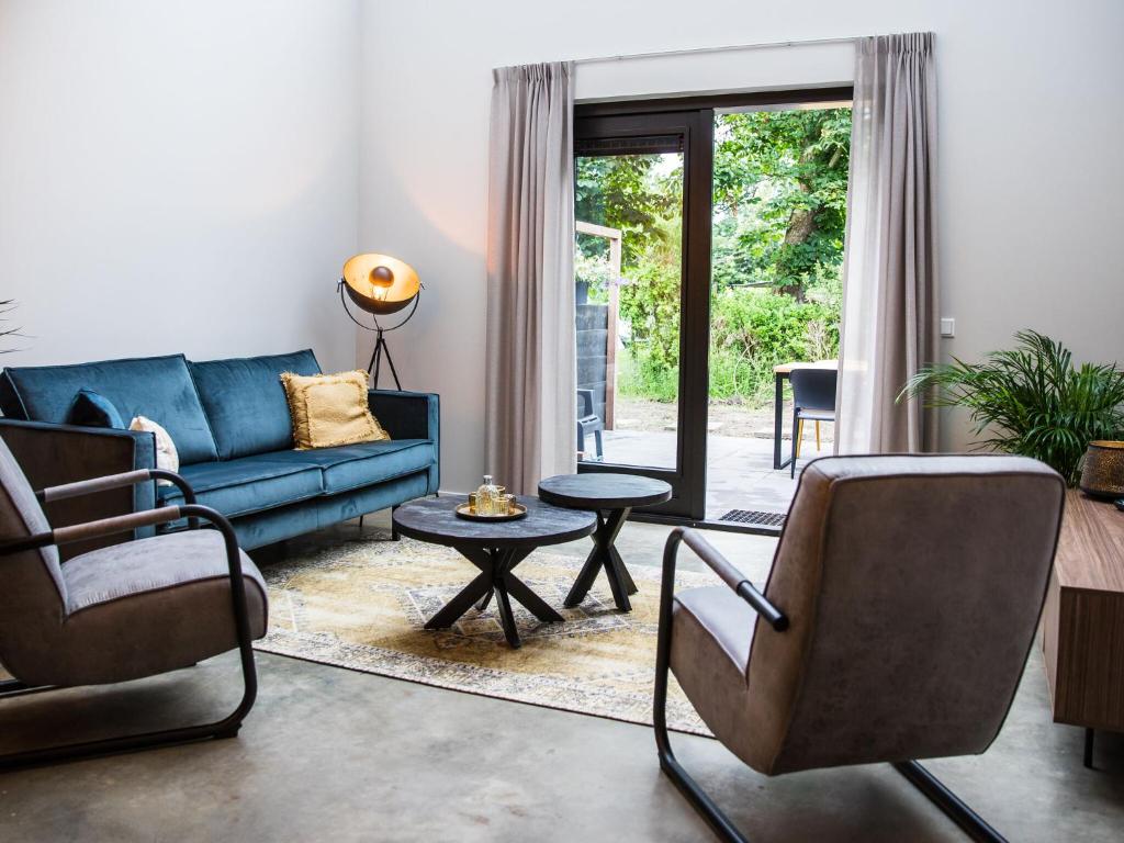 Apartment in Vrouwenpolder near the Beach photo 2