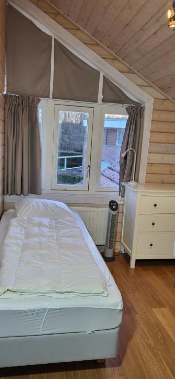 The Black House - Luxurious Holiday Villa Zeewolde photo 2