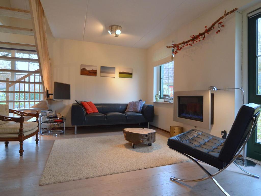 Holiday Home in Heeten near Forest photo 2