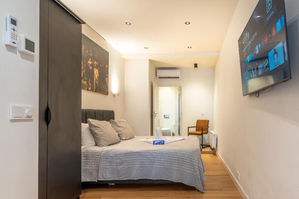 Stylish studio in the heart of Breda city center photo 2