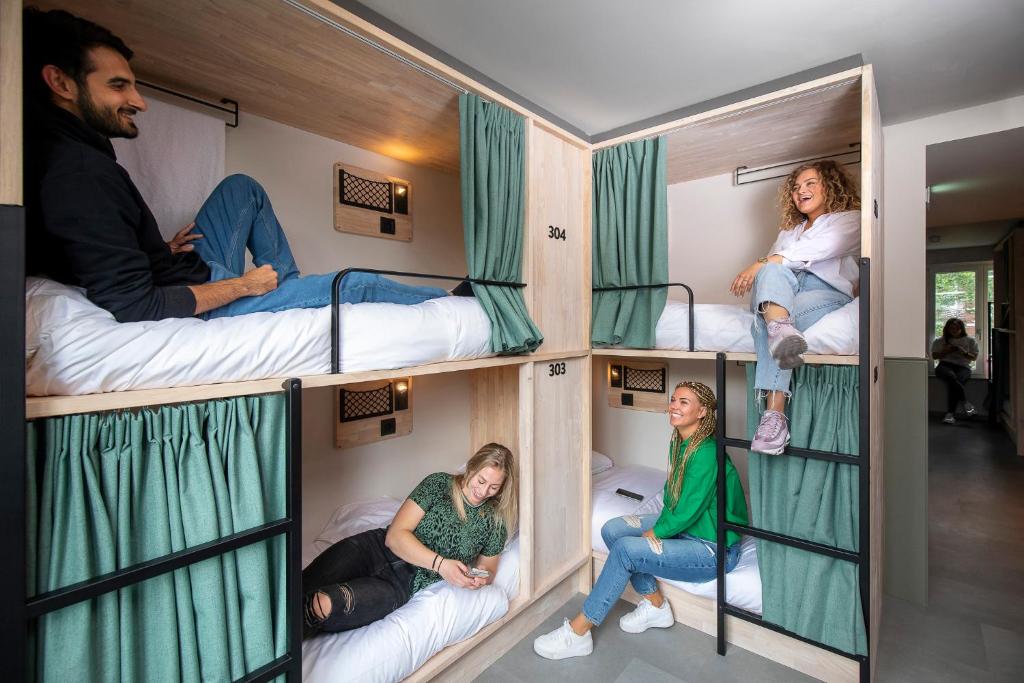 The Bee Hostel — photo 1