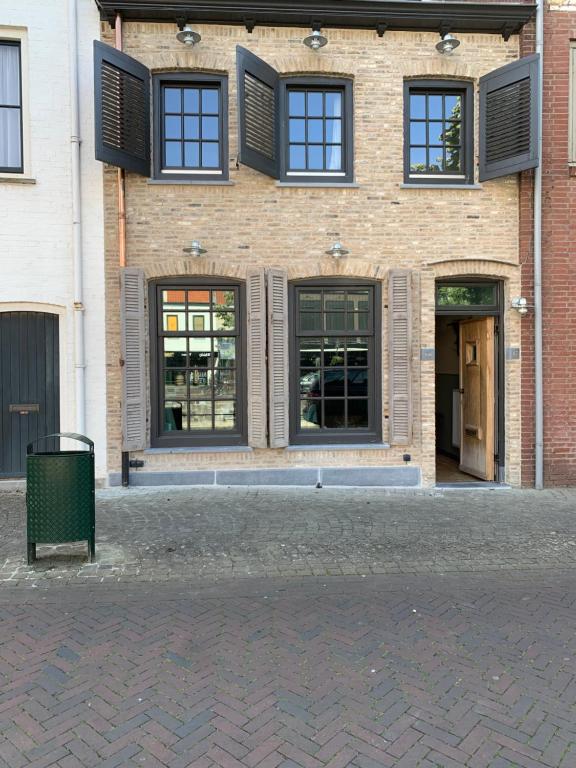 Toplocatie in centrum Sluis — photo 1