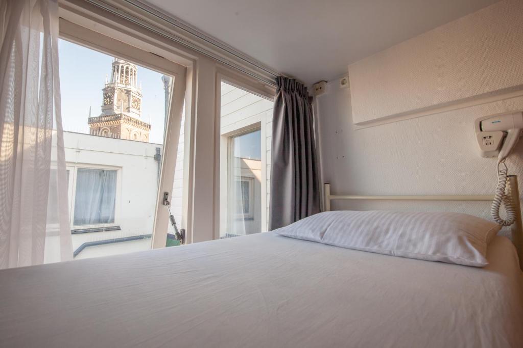 Travel Hotel Amsterdam photo 2