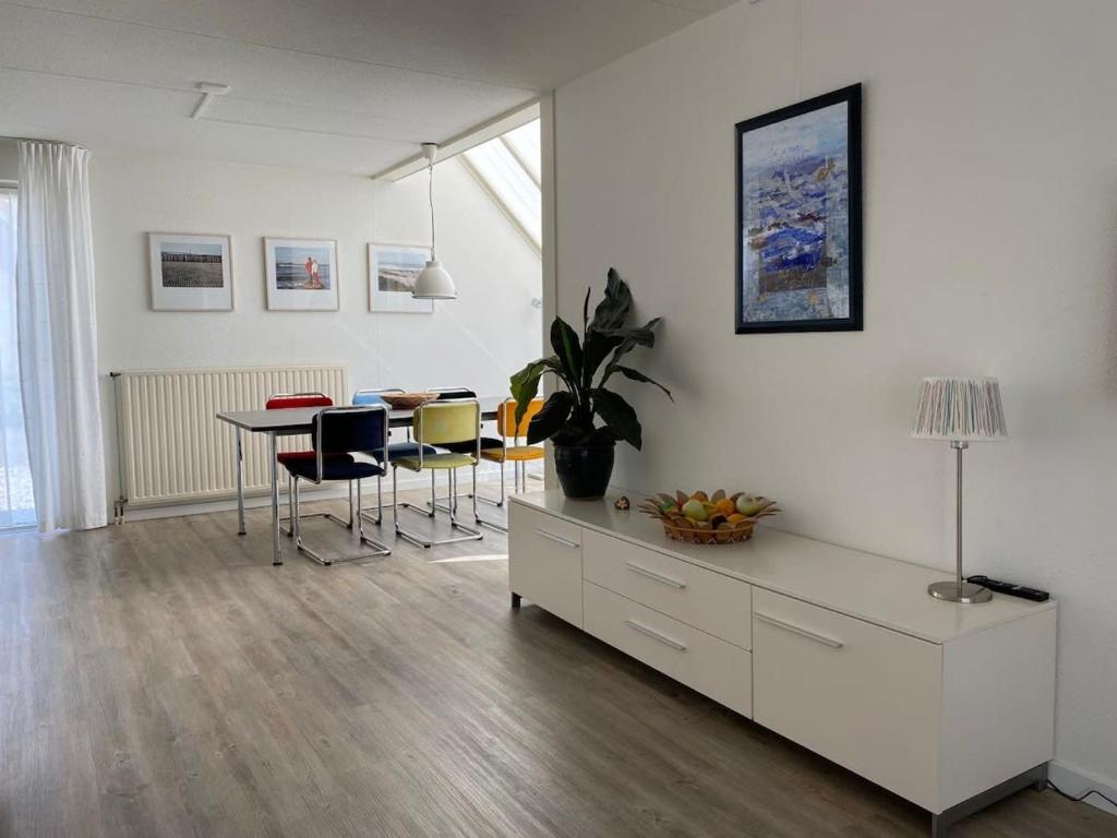 Hello Zeeland - Vakantiehuis Zwin 182 — photo 1