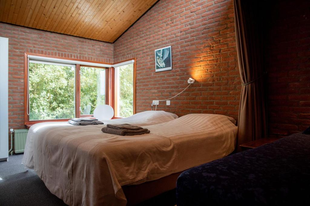 Theijwerck - Ouddorp NOT INTENDED FOR COMPANY OR WORK-RELATED STAYS photo 2