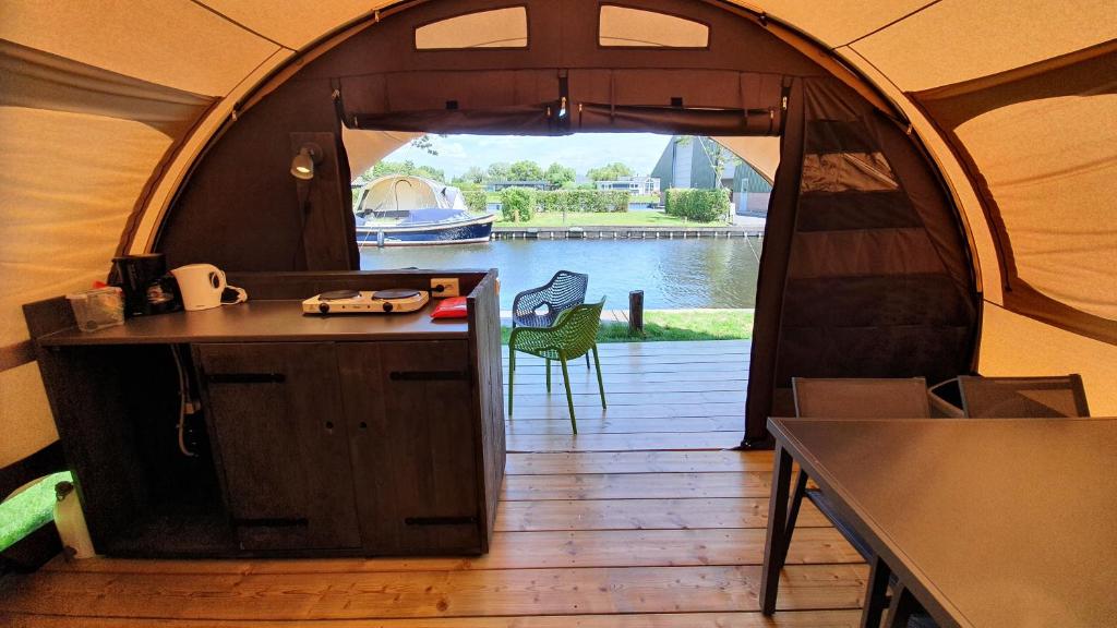 Camping Recreatiepark Aalsmeer photo 3