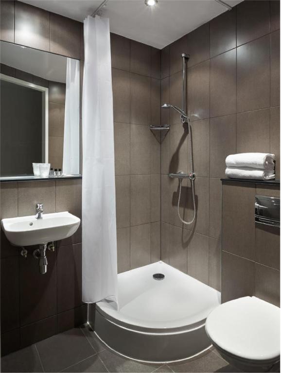 The Social Hub Amsterdam West Extended Stay photo 3