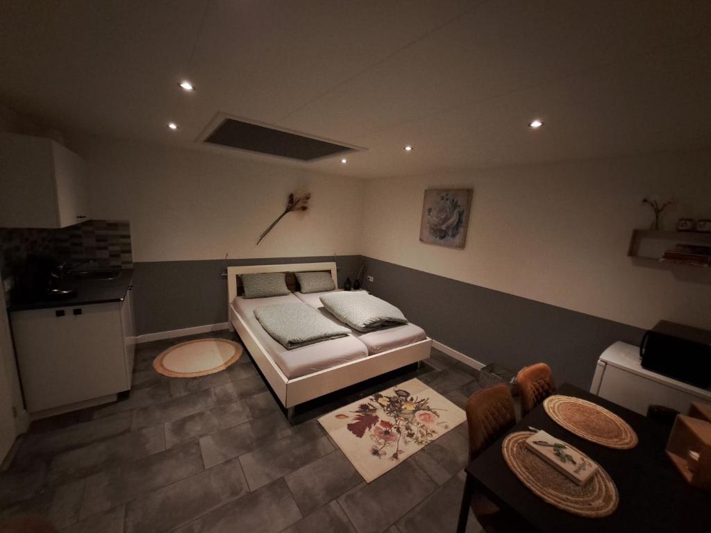 studio ' aan de Nieuwstraat ' Sint Annaland — photo 1