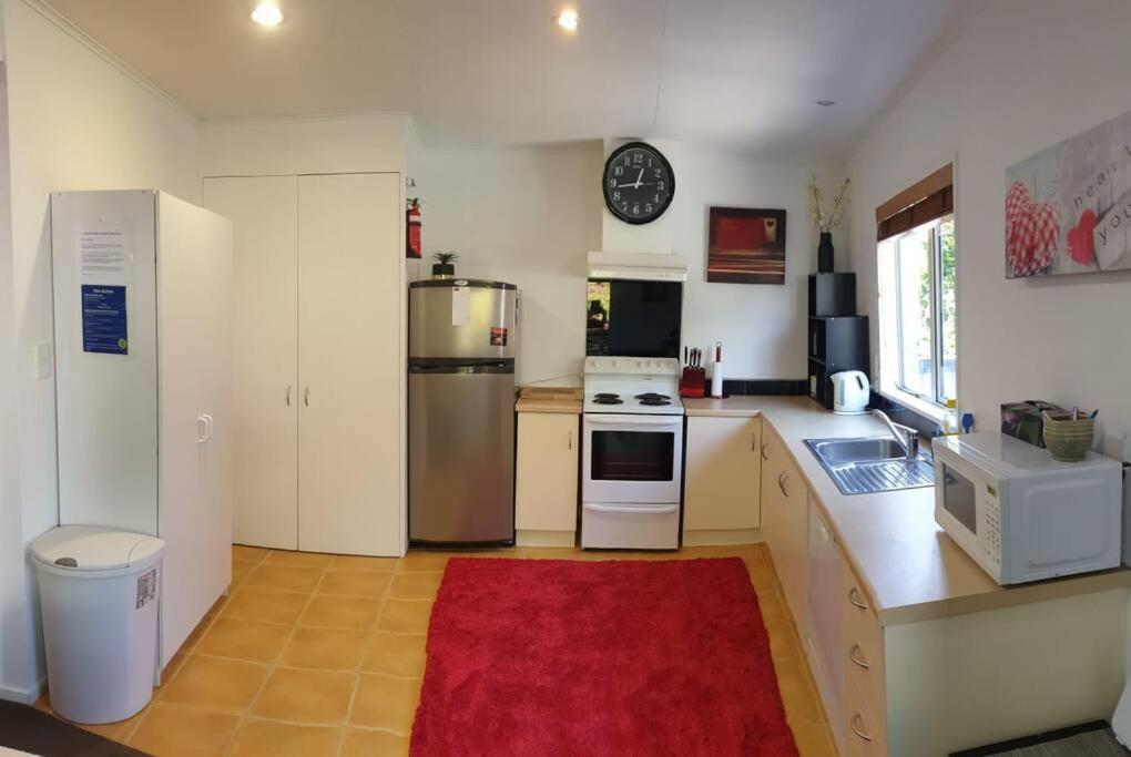 Central cozy house - 10 min walk to town photo 2