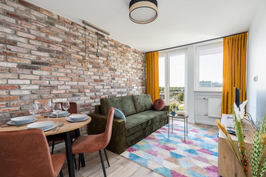 Stylish Apartment near Wroclavia for 4 Guests by Noclegi Renters photo 3
