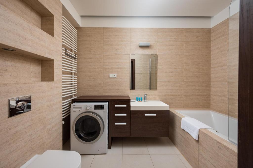 Stawki Pleasant Apartment by BookingHost photo 3