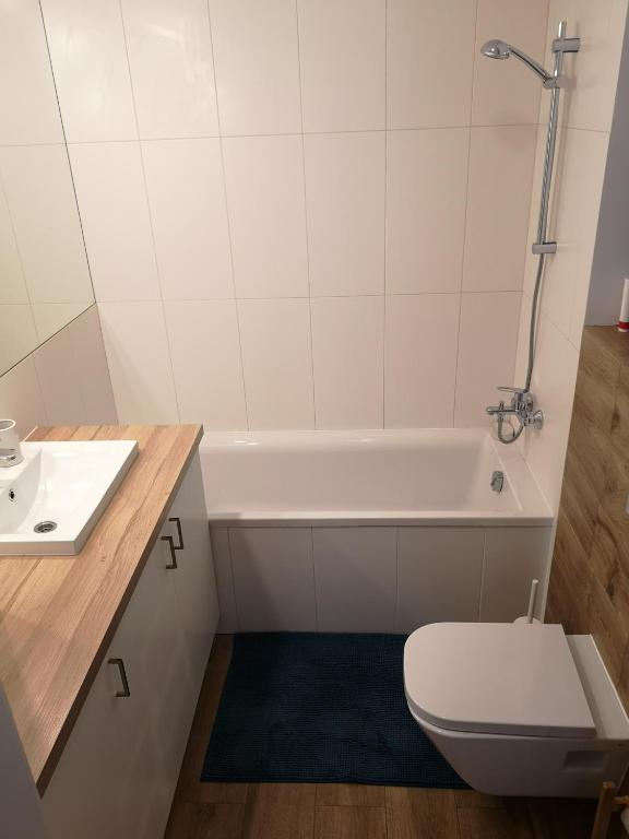 Żeglarska przystań photo 2