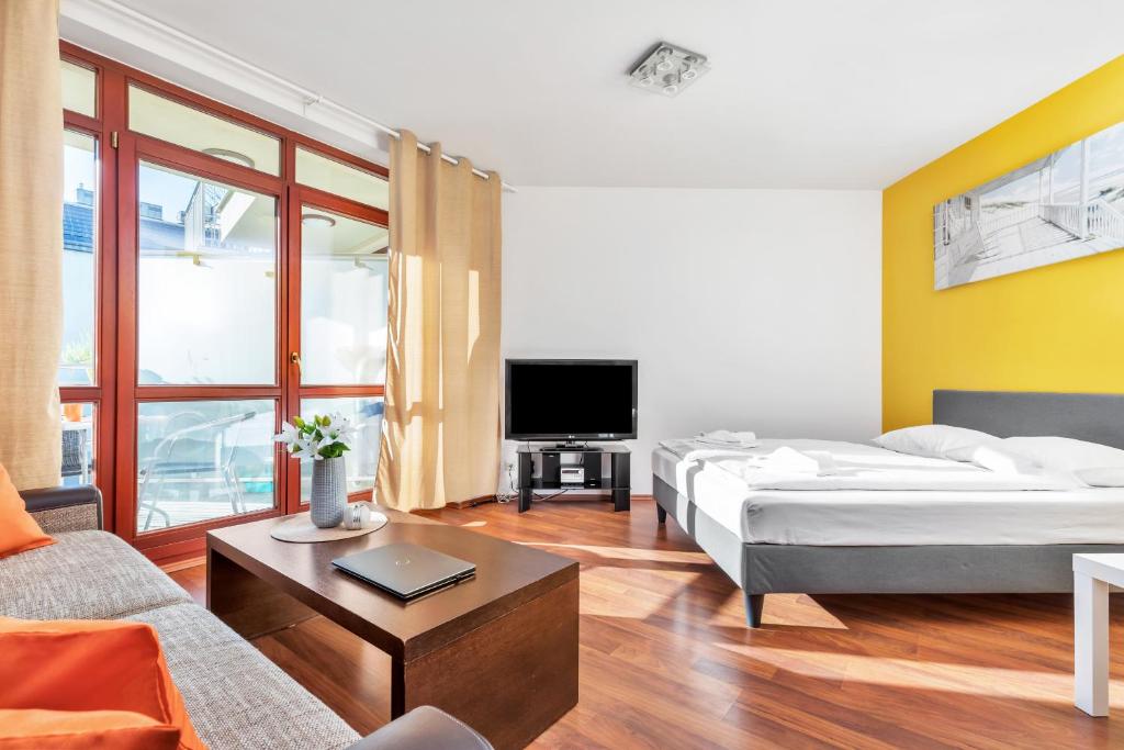 Róża Wiatrów Apartament w Świnoujsciu by Noclegi Renters — photo 1