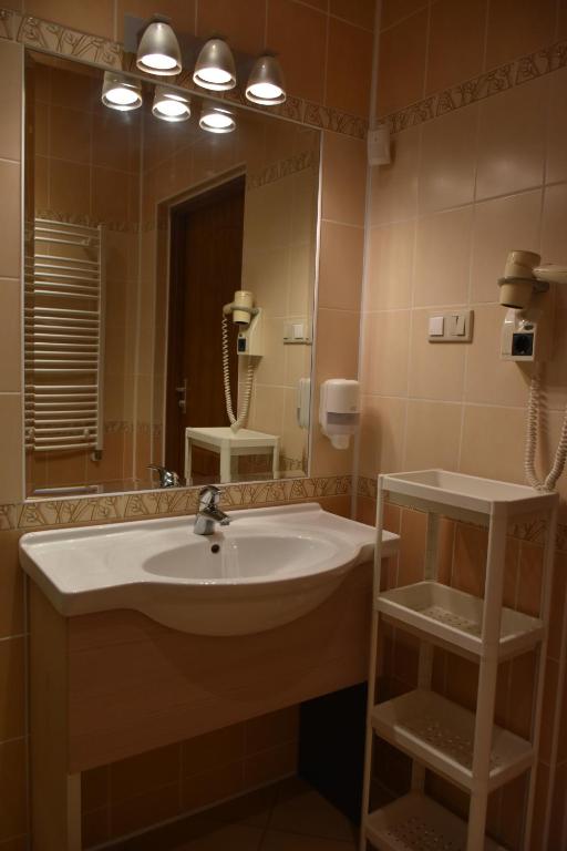 SZACHULEC HOTEL i RESTAURACJA photo 3