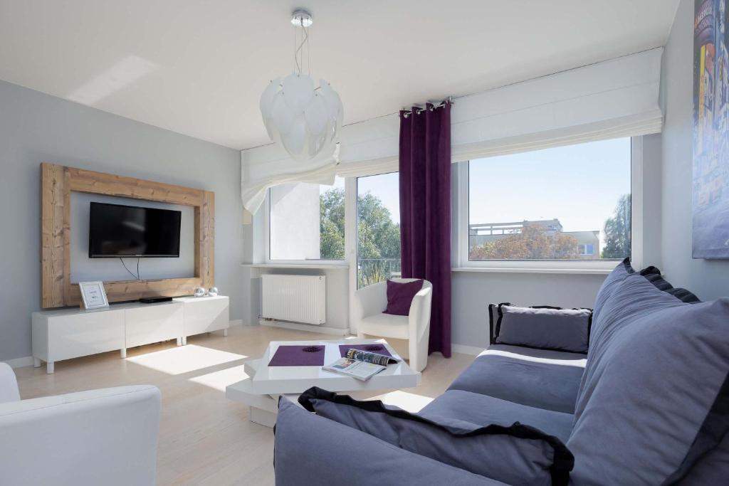 Stylish Apartment in Downtown Warsaw by Noclegi Renters — photo 1