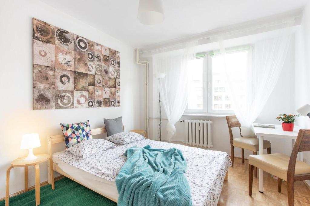 ROOM — photo 1