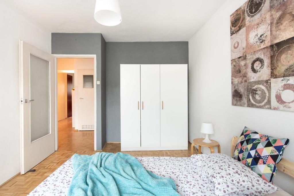 ROOM photo 2