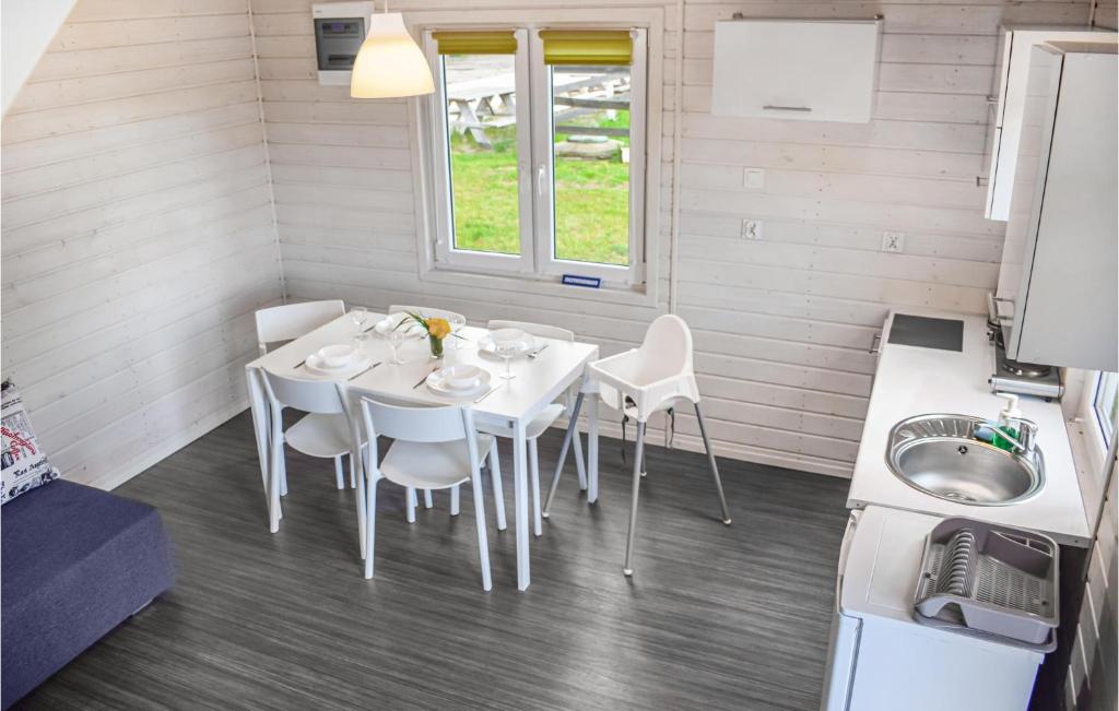 Cozy Home In Rewal With Wifi photo 2