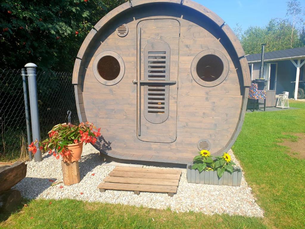 Szary Domek 1 jacuzzi kominek sauna klimatyzacja jezioro photo 3