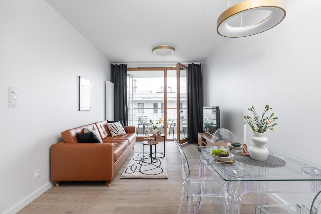SuperApart Domaniewska apt 120 - Parking — photo 1