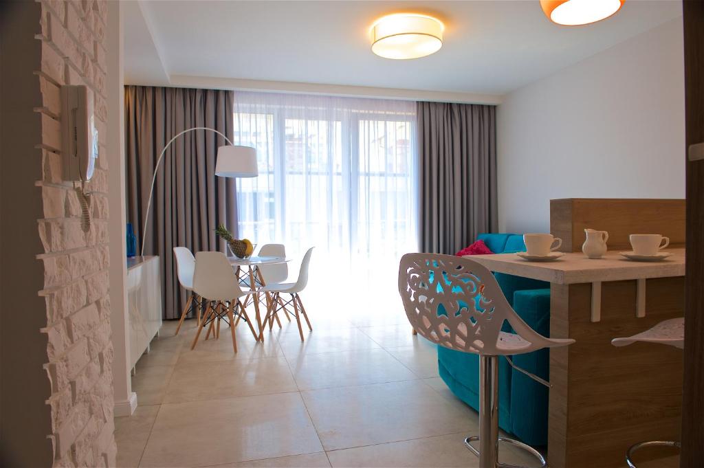 Sea Cliff Apartment Rewal photo 2