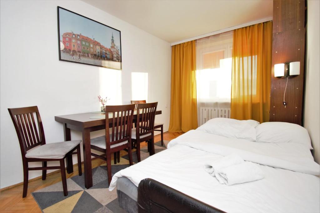 roomspoznan pl - Powstancow Wielkopolskich 23 - 24h self check-in photo 2